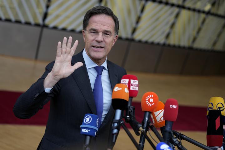 Μαρκ Ρούτε: Ο Ολλανδός πρωθυπουργός «φλερτάρει» με το ΝΑΤΟ