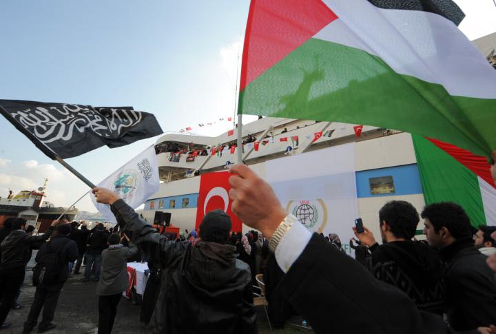 Μνήμες Mavi Marmara: Χίλια τουρκικά σκάφη στη Γάζα μέσω Κύπρου (χάρτες)