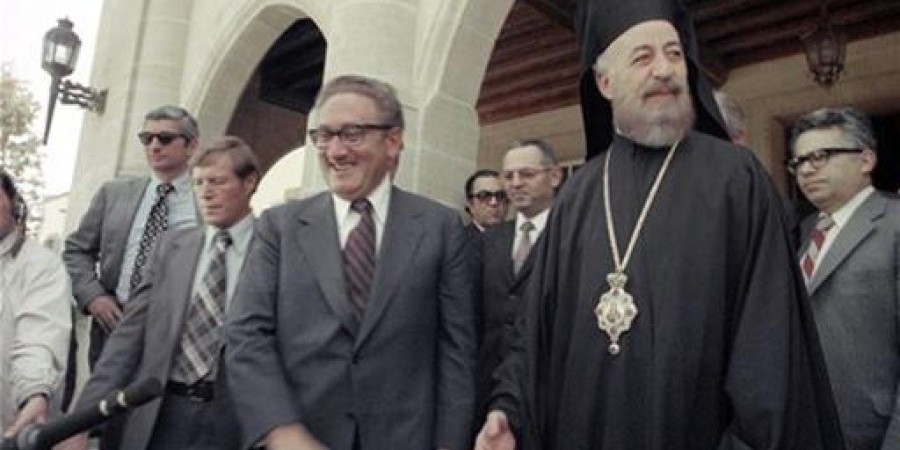 Κίσινγκερ και Κύπρος – Ιστορικά ΒΙΝΤΕΟ με Αρχιεπίσκοπο Μακάριο
