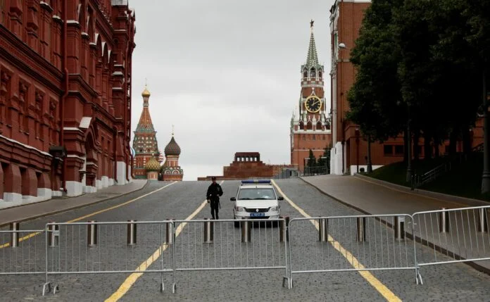 Ρωσία: Εισάγει την «συμφωνία πίστης» με τους ξένους πολίτες που επισκέπτονται τη χώρα