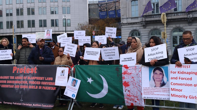 Eurasia Review: Διαδήλωση έξω από το Ευρωπαϊκό Κοινοβούλιο κατά των νόμων περί βλασφημίας στο Πακιστάν
