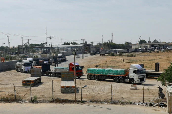 Ισραήλ: Επέτρεψε την αποστολή καυσίμων στη Γάζα- Θα χρησιμοποιηθούν μόνο για τα φορτηγά ανθρωπιστικής βοήθειας