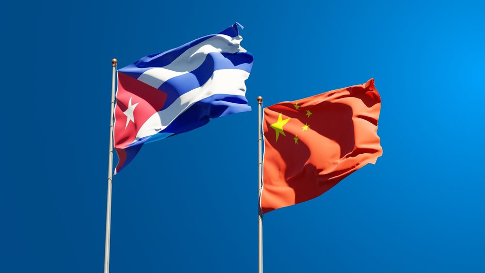 Πιο κοντά η Κίνα με την Κούβα
