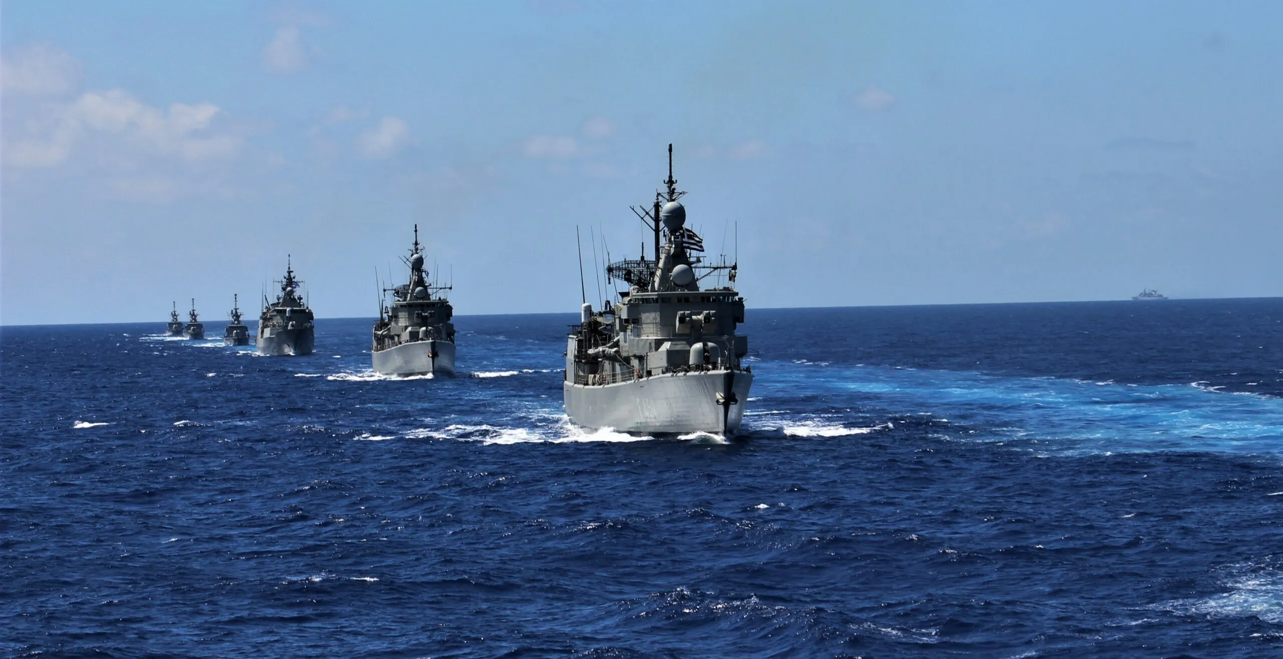 Το Πολεμικό Ναυτικό γιορτάζει: Όμως οι συμπληγάδες στο Αιγαίο κλείνουν ερμητικά – Οι κορβέτες σε βαθιά κατάψυξη – Τι θα συμβεί το 2024
