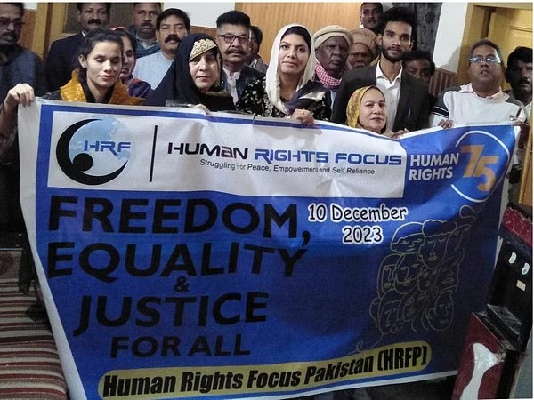 Η Οικουμενική Διακήρυξη των Ανθρωπίνων Δικαιωμάτων δεν εφαρμόζεται στο Πακιστάν