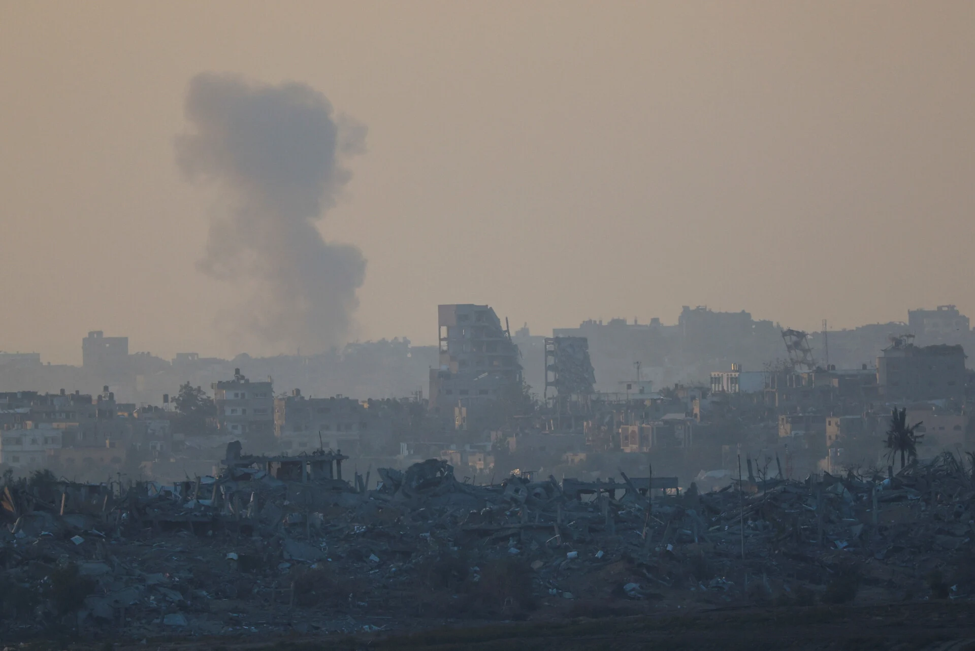 Γάζα: Τουλάχιστον 20 νεκροί από ισραηλινά πυρά στη Ράφα