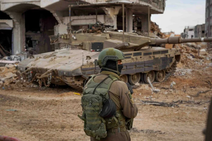 Ισραηλινός στρατός: Περικύκλωσε την πόλη Χαν Γιούνις