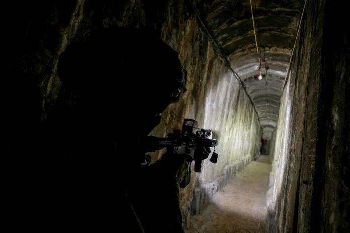 Γάζα: Το σχέδιο του Ισραήλ να πλημμυρίσει τις υπόγειες σήραγγες της Χαμάς