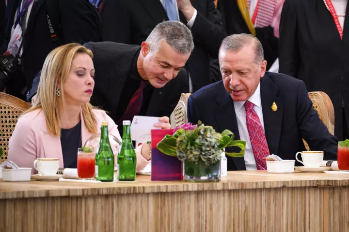 Μελόνι: Επίσκεψη στην Τουρκία το προσεχές Σαββατοκύριακο – Συνάντηση με Ερντογάν