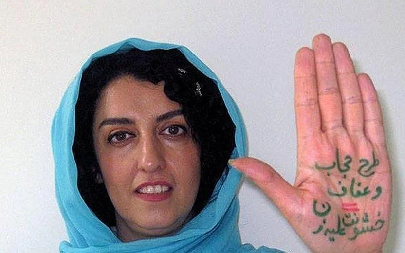 Ιράν: Καταδίκασε την βραβευμένη με Νόμπελ Ειρήνης Mohammadi σε επιπλέον μήνες φυλάκισης