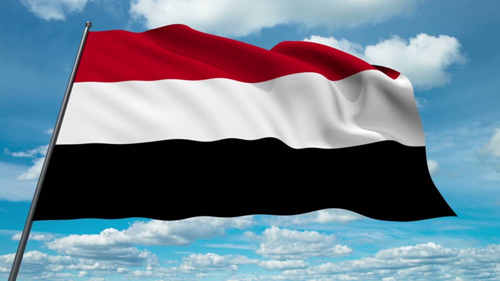 Κυβέρνηση Υεμένης: Υπεύθυνοι οι Χούθι για τις αμερικανοβρετανικές επιθέσεις, σέρνουν τη χώρα σε πόλεμο