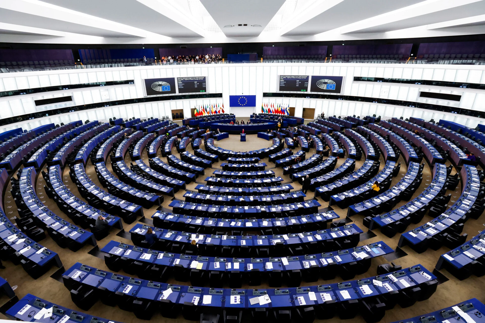 Ευρωεκλογές  2024: Ραγδαία στροφή της ΕΕ προς την άκρα δεξιά