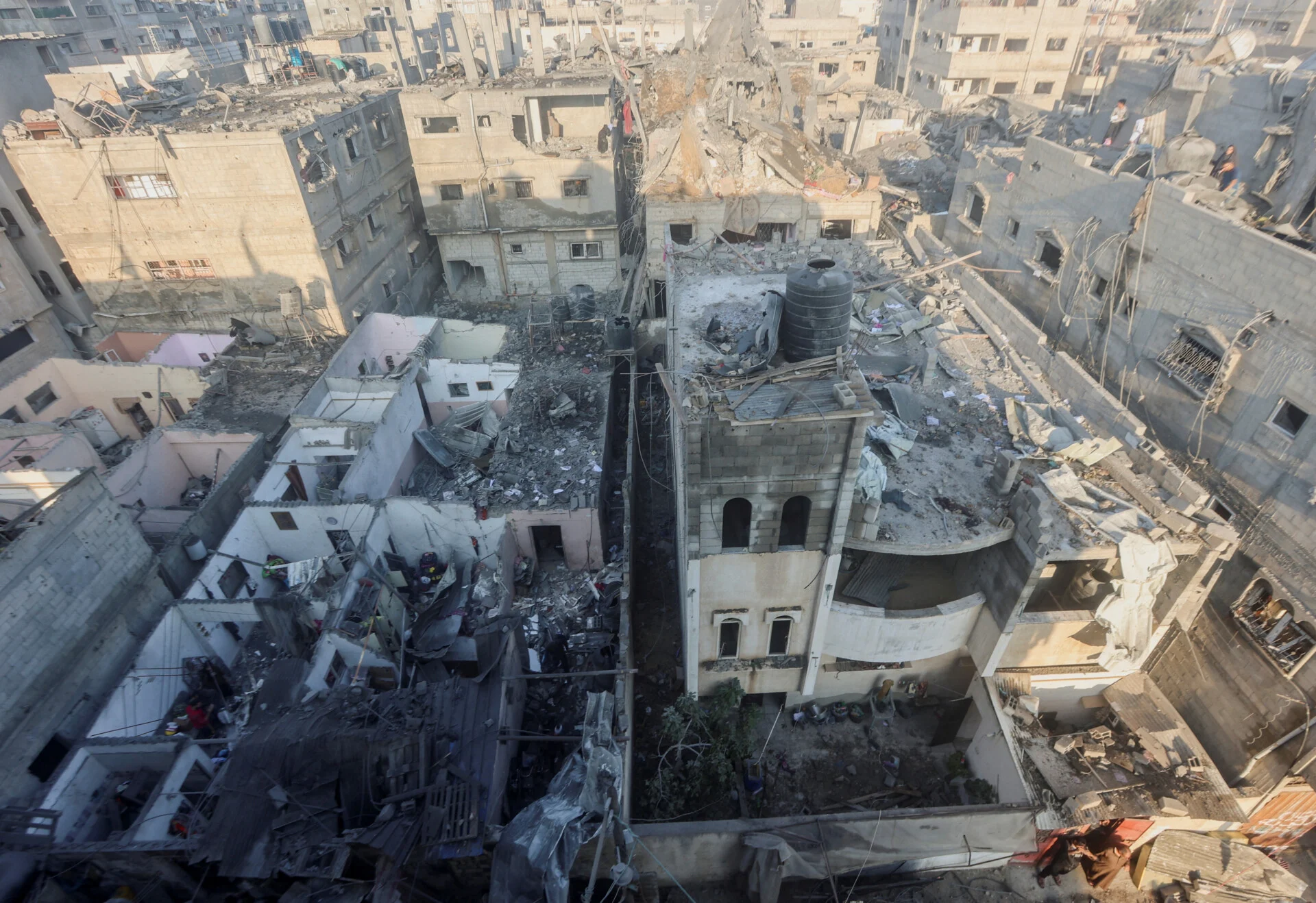 Γάζα: Ισραηλινό πλήγμα σε κτίριο του ΟΗΕ στη Χαν Γιουνις- Τουλάχιστον εννέα νεκροί