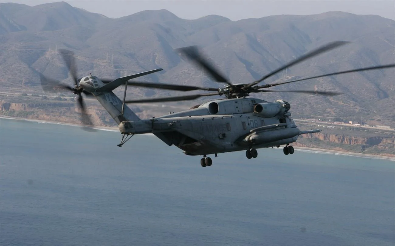 ΗΠΑ: Νεκροί και οι 5 πεζονύτες του ελικοπτέρου CH-53E Super Stallion που συνετρίβη στο Σαν Ντιέγκο