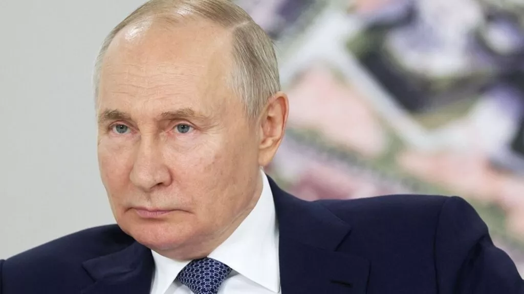 Brian D. Taylor: Ο Πούτιν είναι απίθανο να σταματήσει στη Ρωσία και την Ουκρανία
