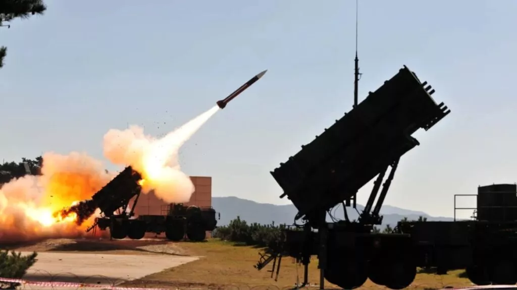 Το NATO εξετάζει το ενδεχόμενο να καταρρίπτει πυραύλους της Ρωσίας αν πλησιάζουν κράτη-μέλη του