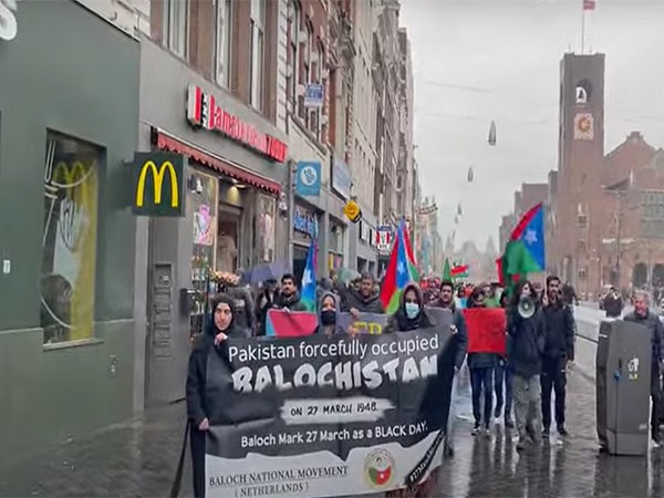 Μαζική διαμαρτυρία στην Ολλανδία για τα δικαιώματα στην περιοχή Βελουχιστάν του Πακιστάν!