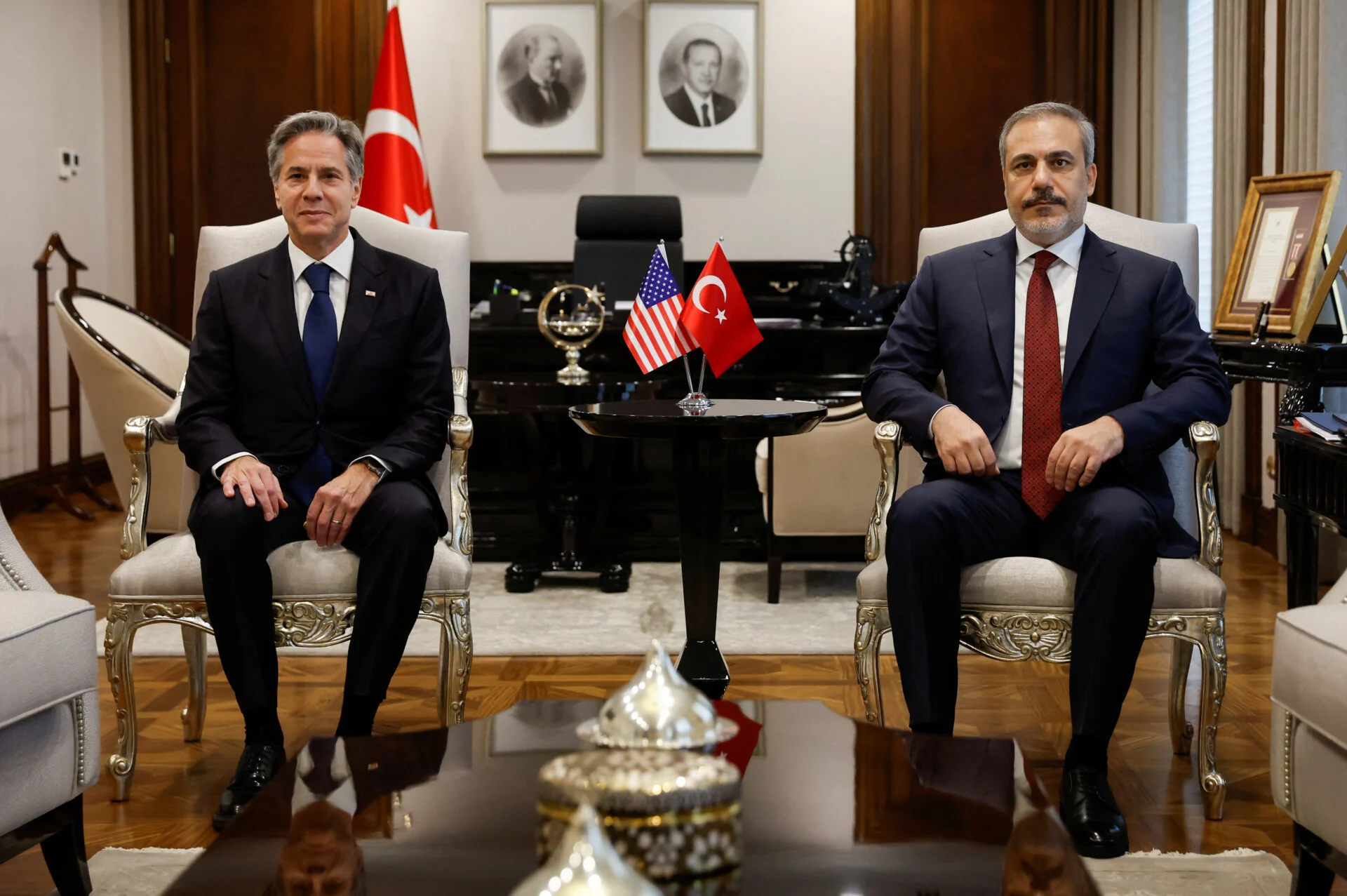 Συνάντηση Μπλίνκεν-Φιντάν: Αμυντικός Εμπορικός Διάλογος ΗΠΑ-Τουρκίας μέσα στο 2024