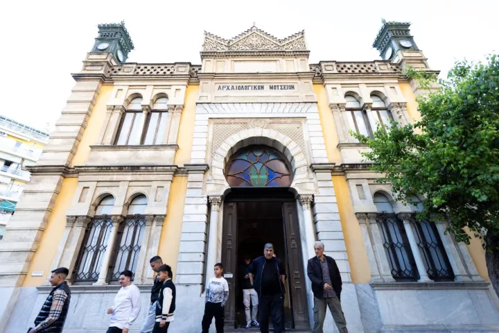 Θεσσαλονίκη: Άνοιξε για πρώτη φορά μετά το 1922 το Γενί Τζαμί για το Ραμαζάνι