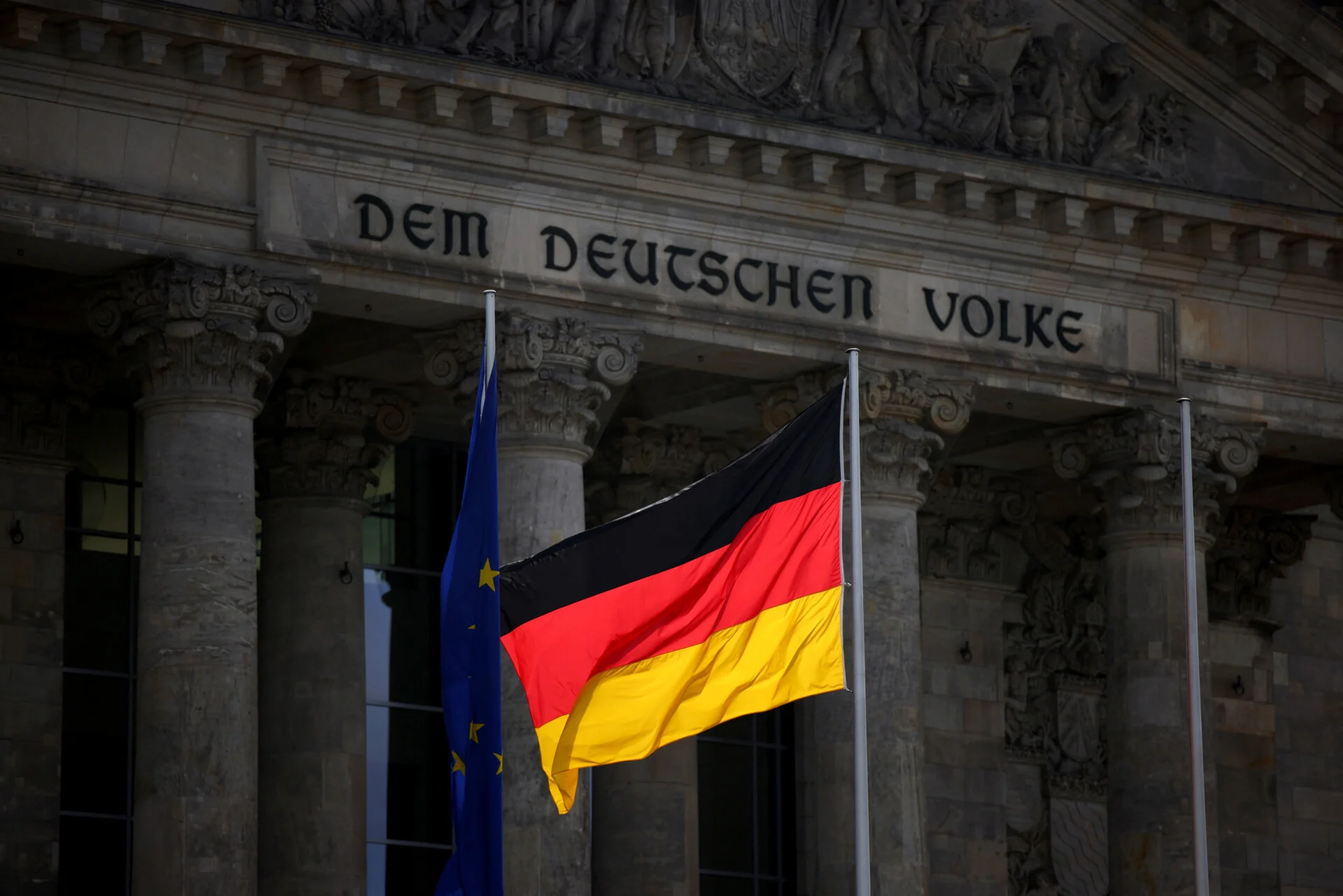 Γερμανία προς Γερμανούς υπηκόους: «Φύγετε. Κίνδυνος κλιμάκωσης και συλλήψεων στο Ιράν»