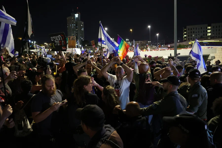 Μεγάλες διαδηλώσεις στο Ισραήλ – Ζητούν την παραίτηση Νετανιάχου