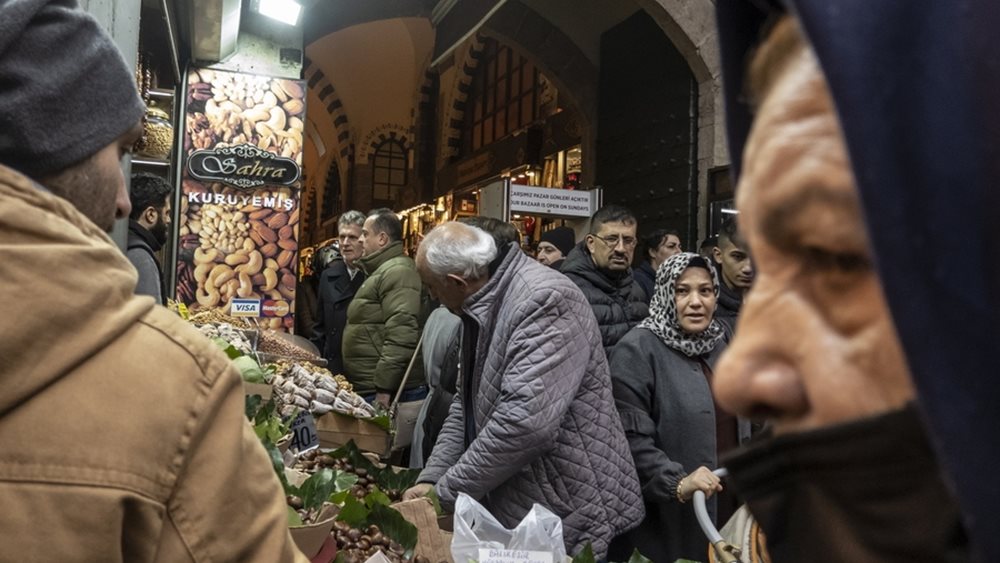 Τουρκία-Οικονομία: Το όριο πείνας “έπιασε” τον κατώτατο μισθό