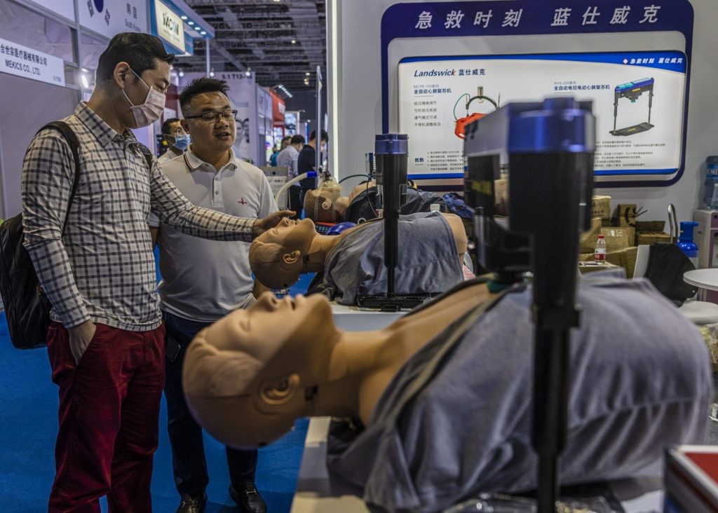 Η ΕΕ ξεκινά έρευνα στην κινεζική αγορά προμήθειας ιατρικών συσκευών