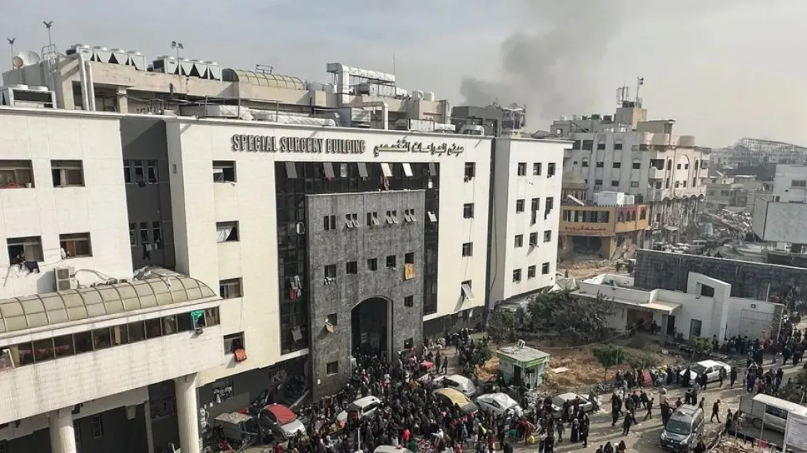 «Δεκάδες πτώματα» στο νοσοκομείο αλ Σίφα στη Γάζα – Αποσύρθηκε ο στρατός του Ισραήλ