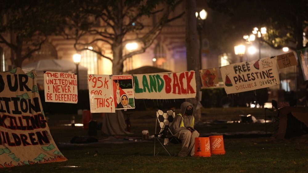 ΗΠΑ: Η αστυνομία του Λος Άντζελες διέλυσε φιλοπαλαιστινιακό καταυλισμό στο πανεπιστήμιο της Νότιας Καλιφόρνιας
