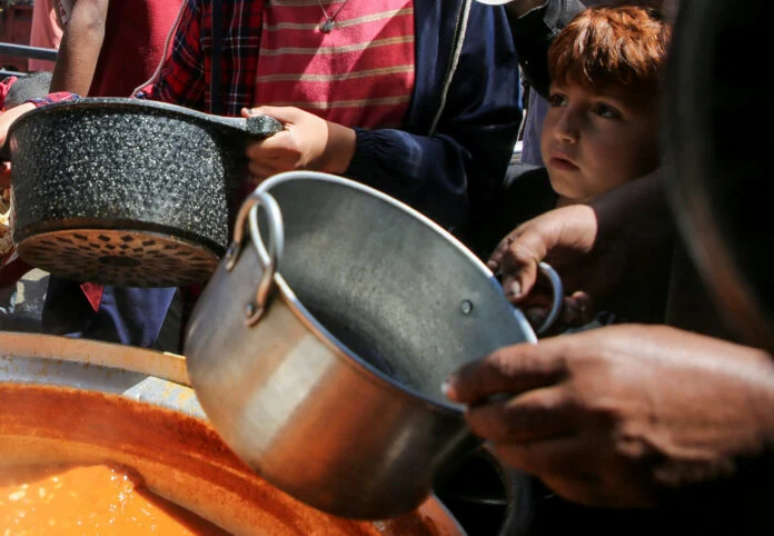 Γάζα: Αναχώρησαν 100 τόνοι ανθρωπιστικής βοήθειας από την Κύπρο