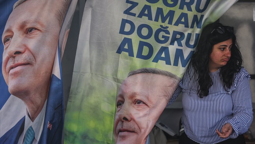 Τουρκία: Το Ρεπουμπλικανικό Λαϊκό Κόμμα προηγείται του κόμματος του Ερντογάν