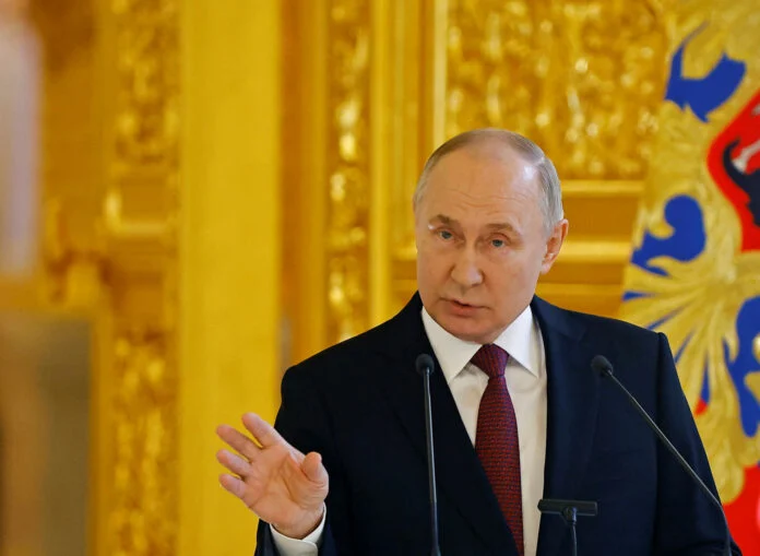 Πούτιν: Νέες απειλές για παγκόσμια σύγκρουση – Για δεύτερη φορά σε 10 ημέρες αμφισβήτησε τη νομιμότητα Ζελένσκι