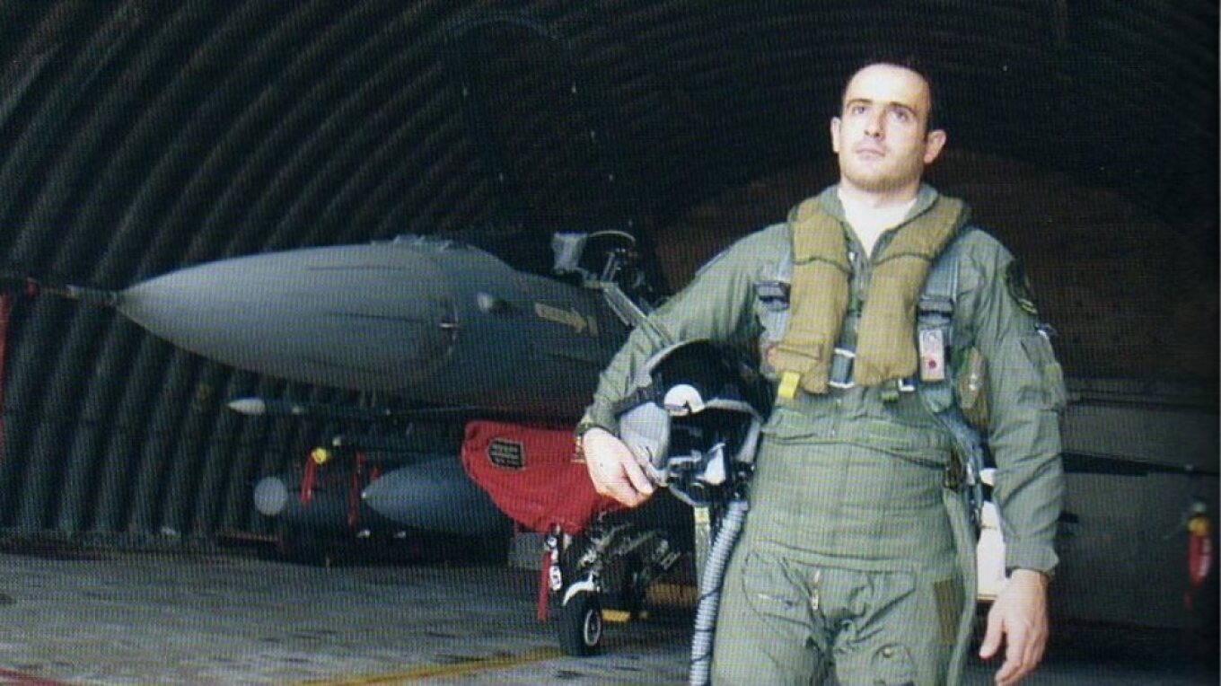 Κώστας Ηλιάκης: Σαν σήμερα σκοτώθηκε σε θερμό επεισόδιο με τουρκικό F-16 πριν 18 χρόνια