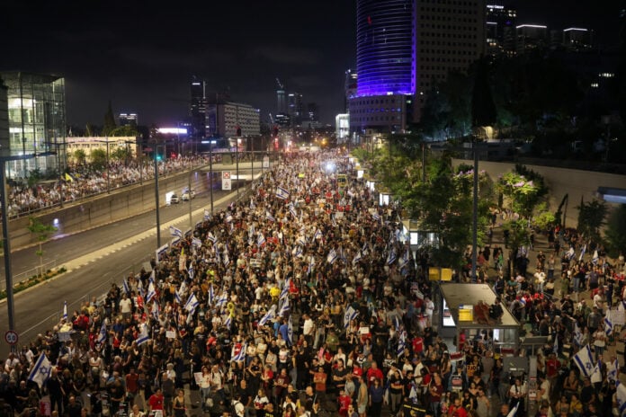 Ισραήλ: Χιλιάδες διαδηλωτές στο Τελ Αβίβ ζητούν την επιστροφή των ομήρων από τη Λωρίδα της Γάζας