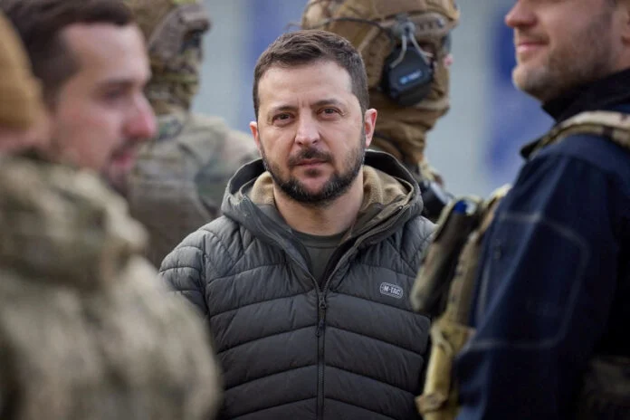 Ζελένσκι: Ξήλωσε τον επικεφαλής της Κρατικής Φρουράς, μετά τις αποκαλύψεις για σχεδιαζόμενη δολοφονία του