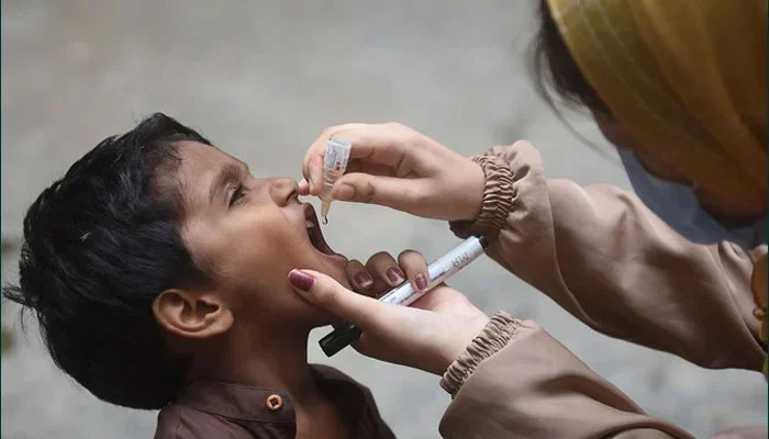 Pakistan puts world at risk of polio re-emergence