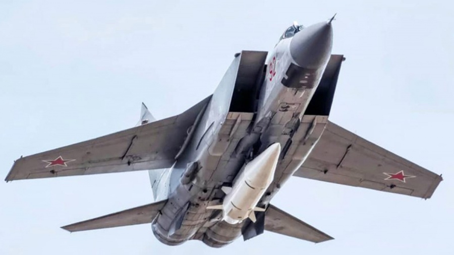 Πόλεμος στην Ουκρανία: Ρωσικές επιθέσεις σε ουκρανικά αεροδρόμια που θα σταθμεύσουν τα F-16