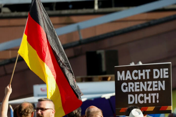 Γερμανία: Διαδηλώσεις κατά του AfD – Τραυματίστηκαν αστυνομικοί