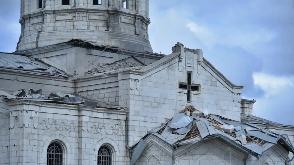 Eurasianet: Το Αζερμπαϊτζάν εξαλείφει την αρμενική κληρονομιά στο Ναγκόρνο Καραμπάχ