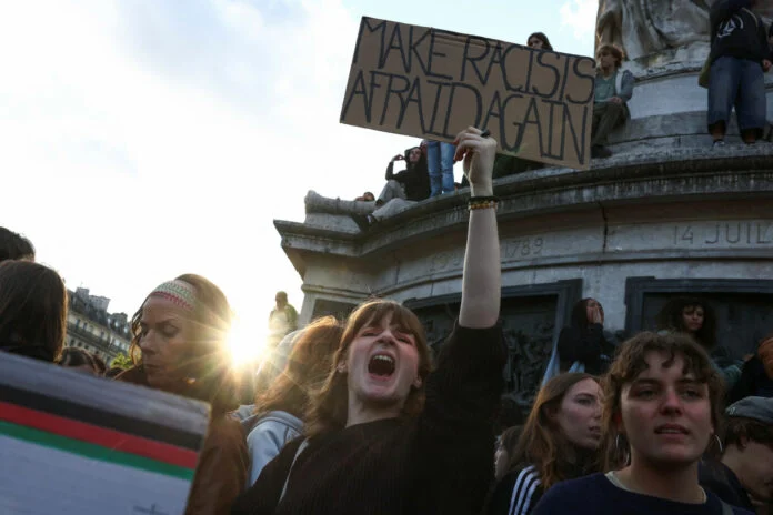 Το κόμμα της Λεπέν το μεγαλύτερο σε ευρωκοινοβουλευτική δύναμη κόμμα στην Ευρώπη