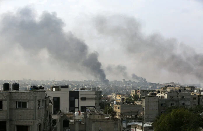 Γάζα: 16 νεκροί από βομβαρδισμό κατά σχολείου που στέγαζε πρόσφυγες